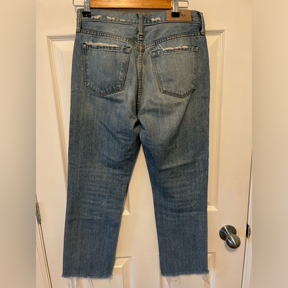 The Castings High Rise Straight Cropped -26 - Picture 2 of 11